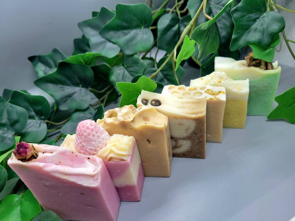 60g Soap bars 7 kinds foaming skincare bath and body collection natural shea butter coconut Almond rose handmade Vegan